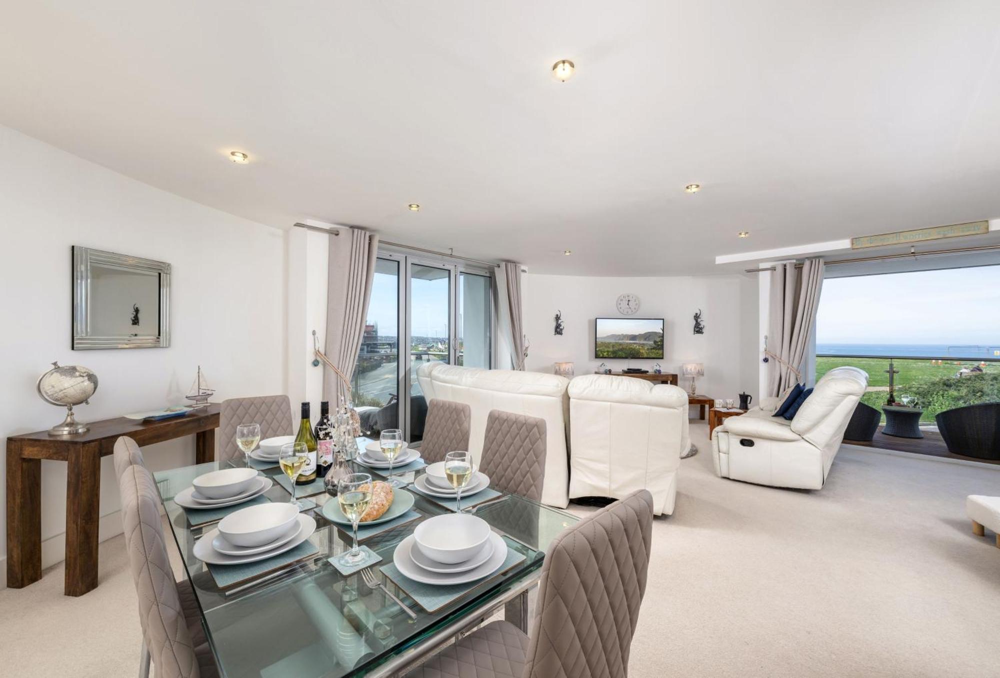 Number 2 In Lusty Glaze, Newquay Βίλα New Quay Εξωτερικό φωτογραφία