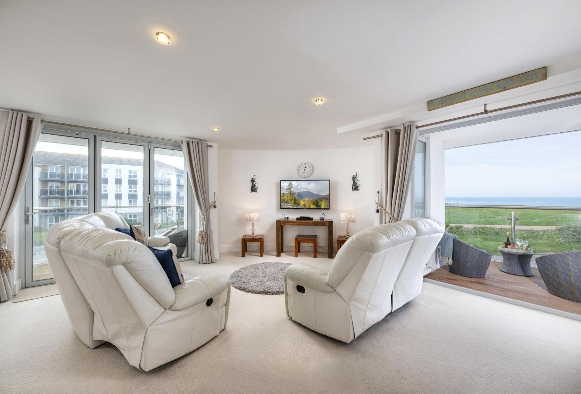 Number 2 In Lusty Glaze, Newquay Βίλα New Quay Εξωτερικό φωτογραφία