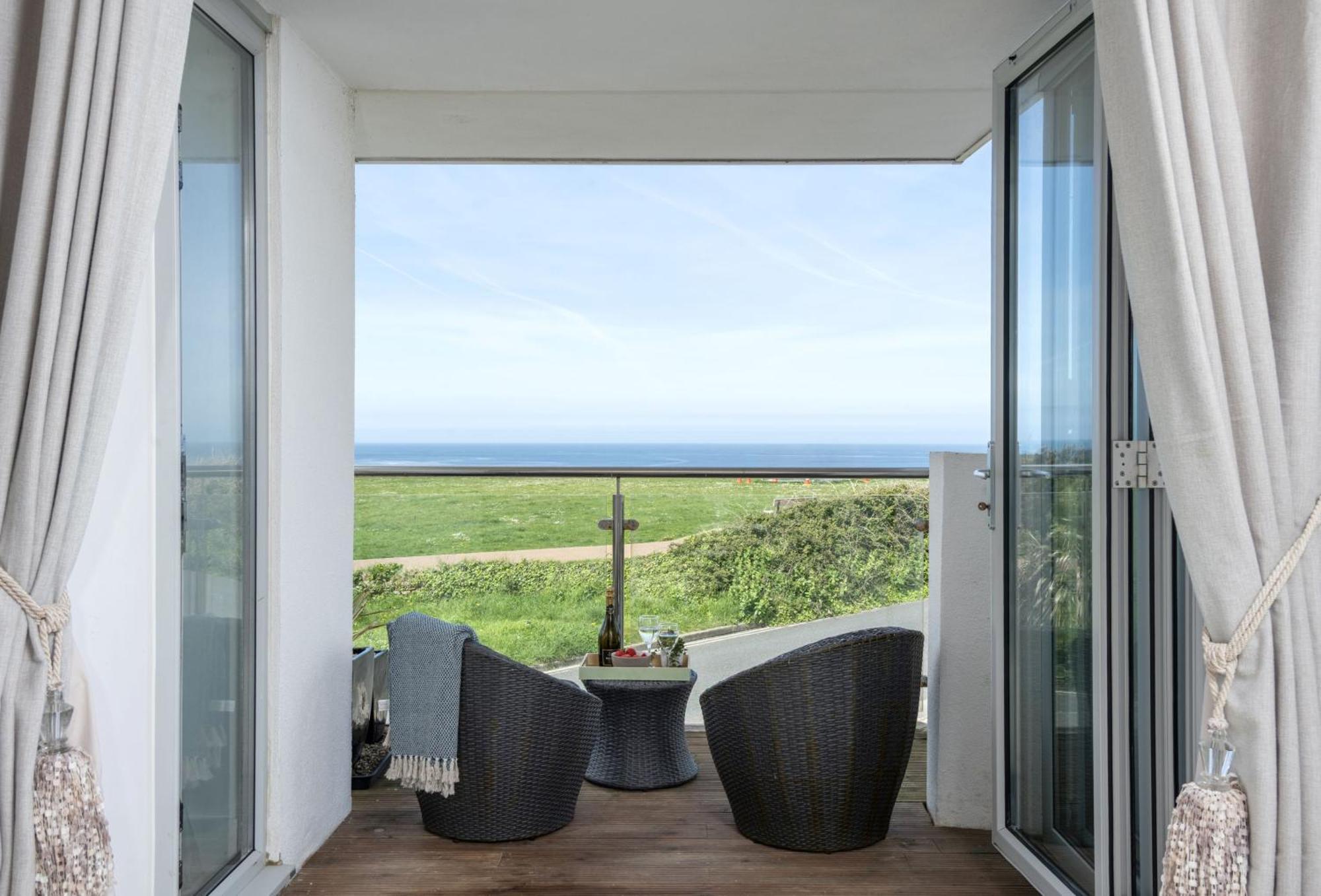 Number 2 In Lusty Glaze, Newquay Βίλα New Quay Εξωτερικό φωτογραφία