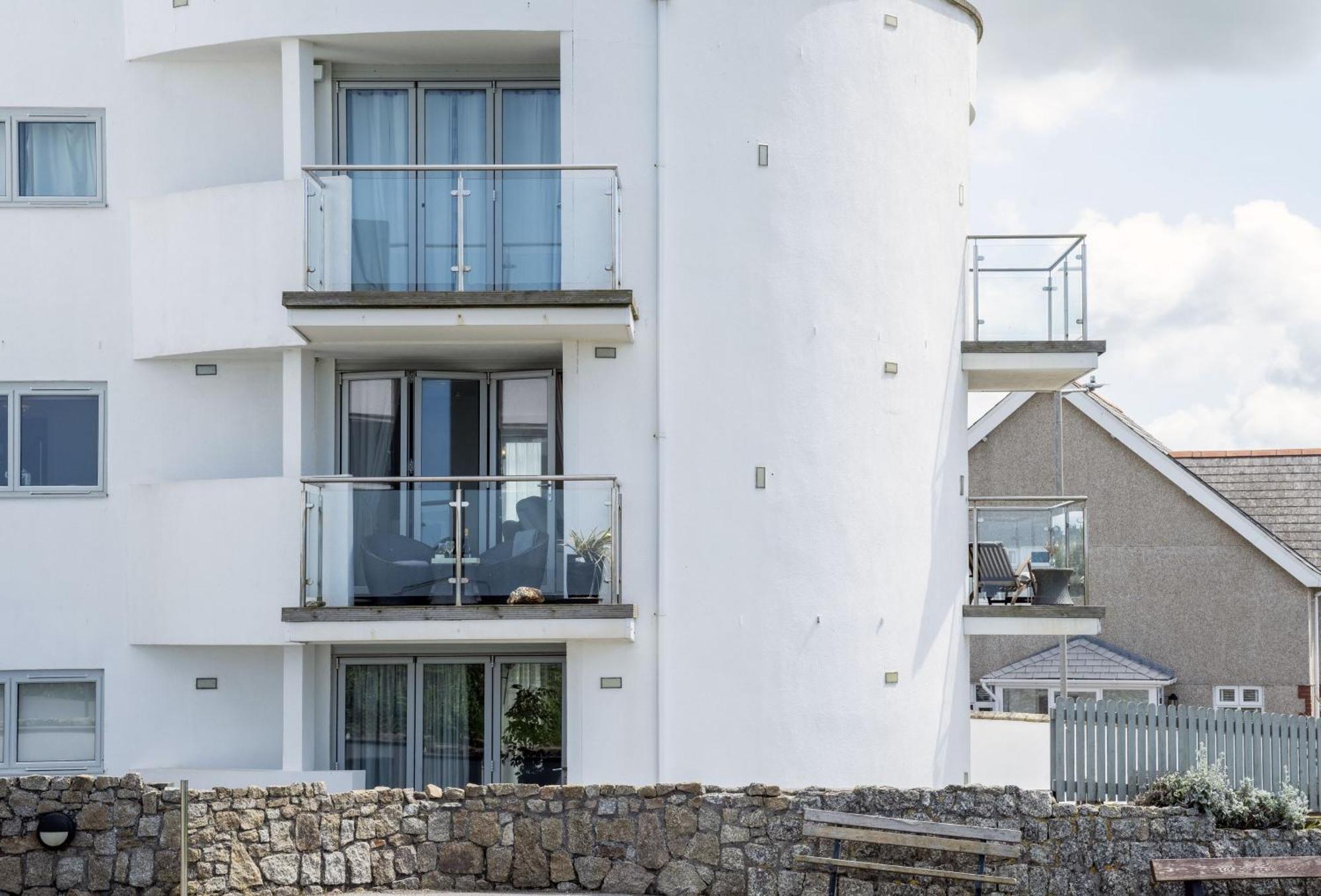 Number 2 In Lusty Glaze, Newquay Βίλα New Quay Εξωτερικό φωτογραφία