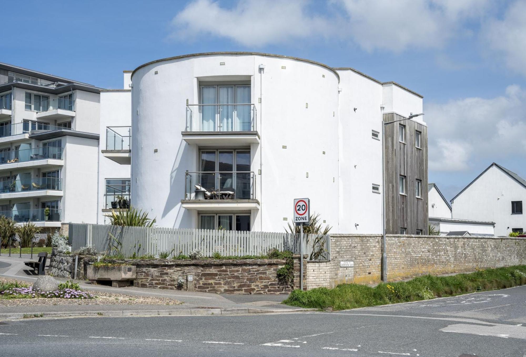 Number 2 In Lusty Glaze, Newquay Βίλα New Quay Εξωτερικό φωτογραφία